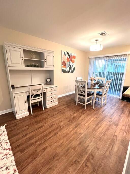 Lovely 2 Bedroom/2 Bath Houston, Heights/Galleria 외부 사진